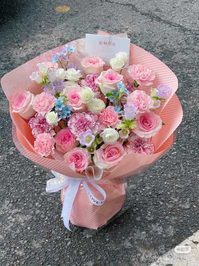 宏君鲜花_粉色花束