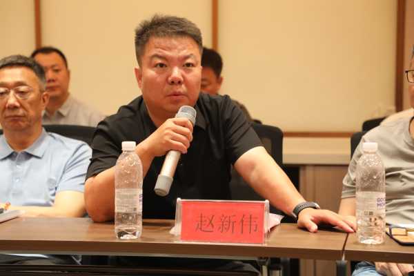 2025年疆内校友工作座谈会_668A5078.JPG