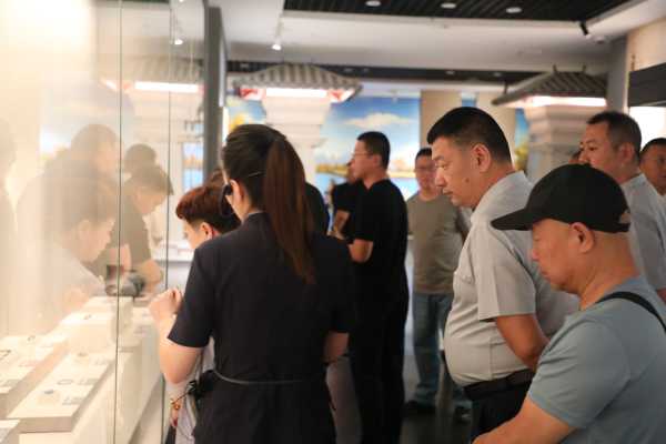 2025年疆内校友工作座谈会_668A5214.JPG