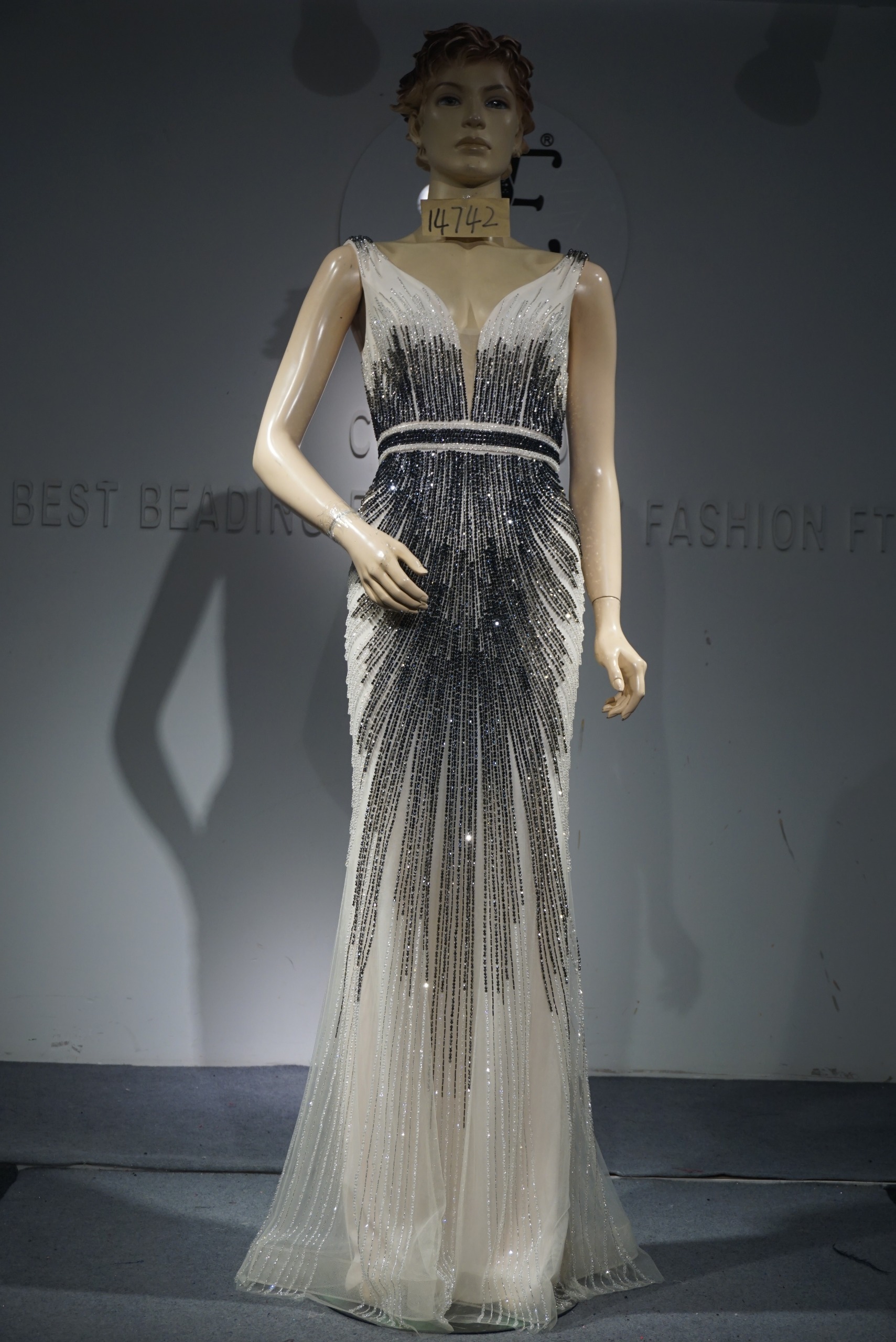 baisite_14742 grey.JPG