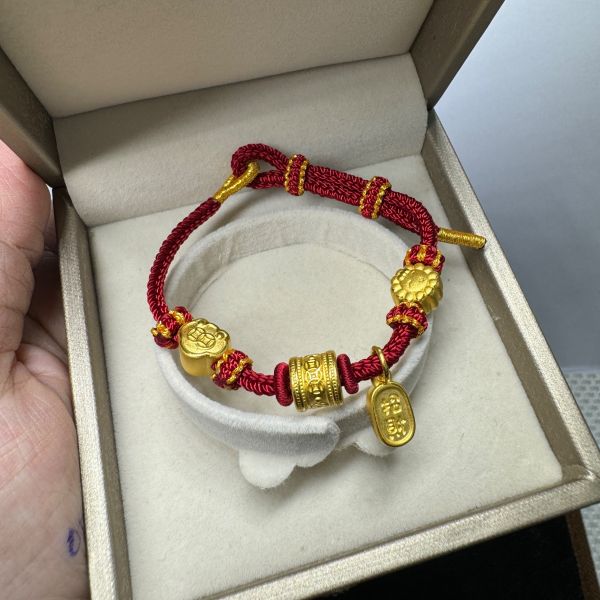 西街9号打金店_08转运珠配红绳