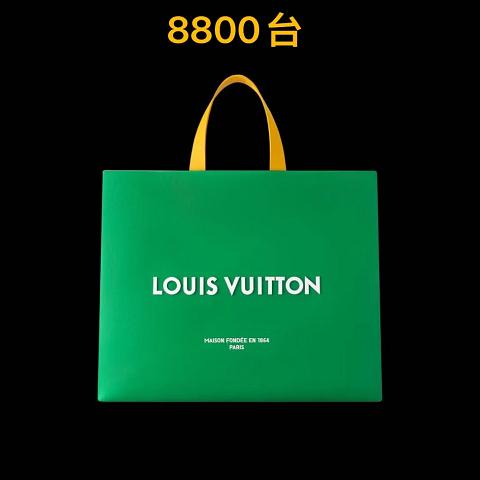 小财神精品_0LV Shoer 中号手袋绿.jpg