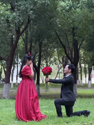 婚纱_草坪