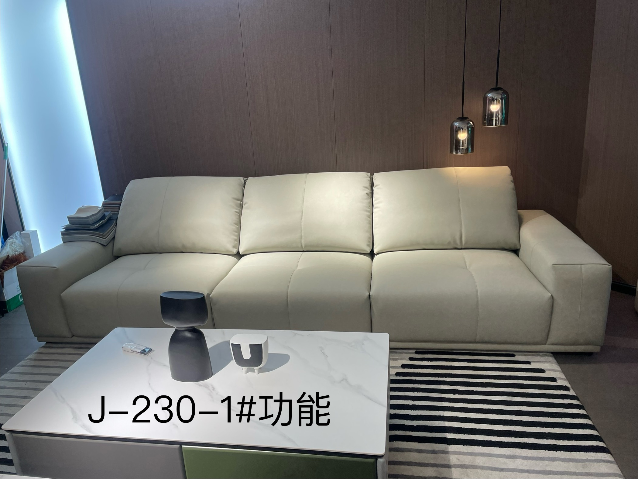 博尔纳斯_20b7dbfeb625b4bb8e076e330663f401.png