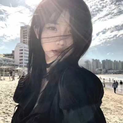 头像_0a1bb6a282119cf16299b4daf8e54669.jpeg